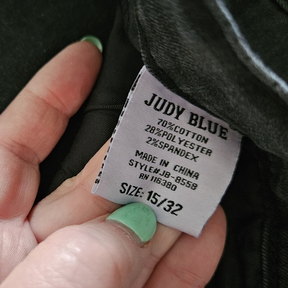 Judy Blue Distressed Black Women's Jeans Button Up Size 15/32 - Picture 6 of 10